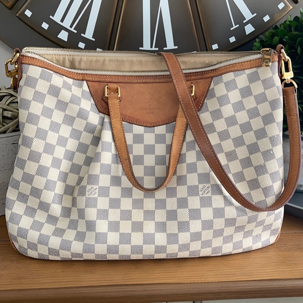 Louis Vuitton Siracusa GM